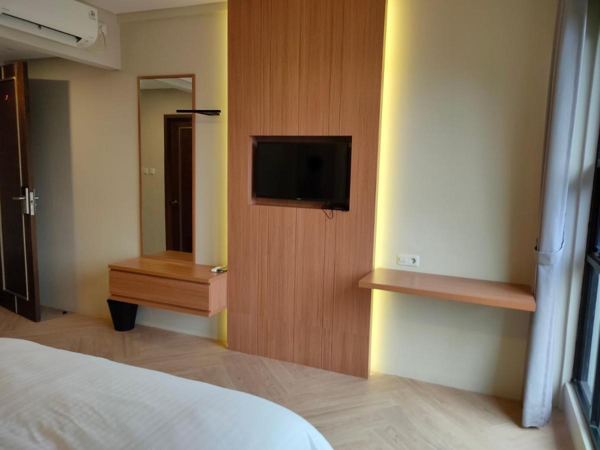 Adotel Jakarta Exterior photo