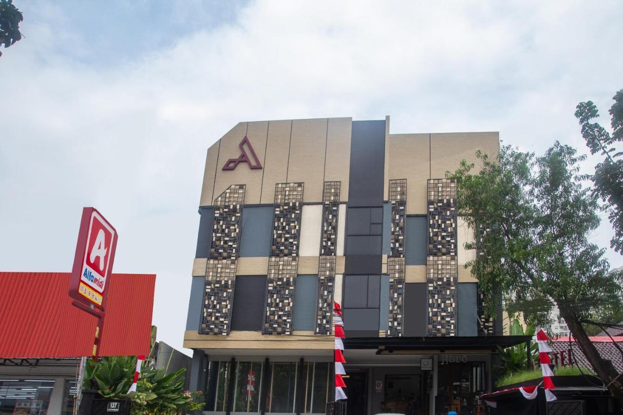 Adotel Jakarta Exterior photo