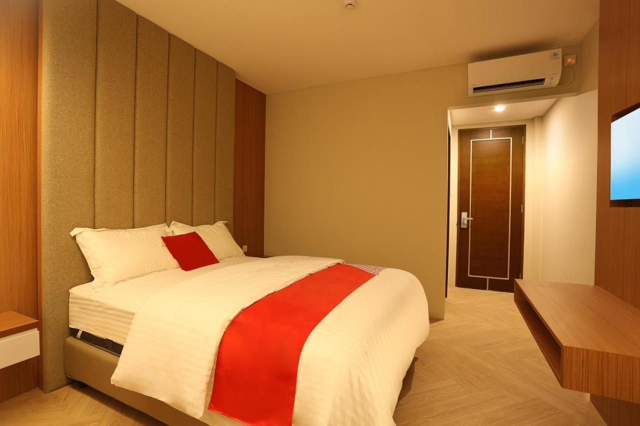 Adotel Jakarta Exterior photo
